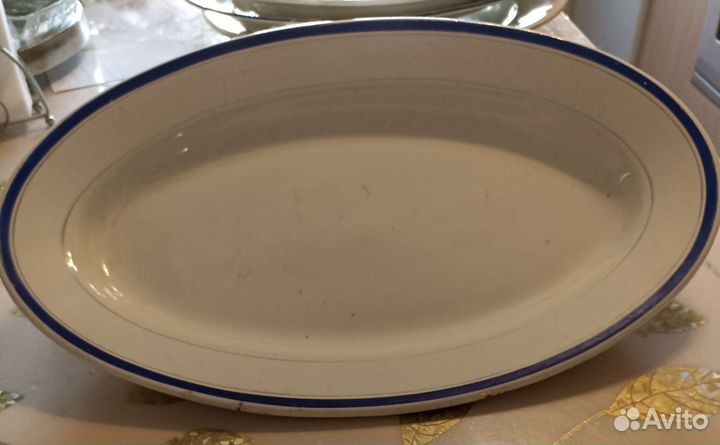 Фарфоровые блюда овальные