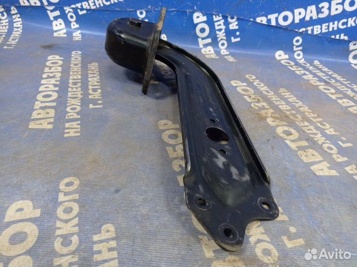 Задний левый поперечный рычаг Ssangyong Actyon New