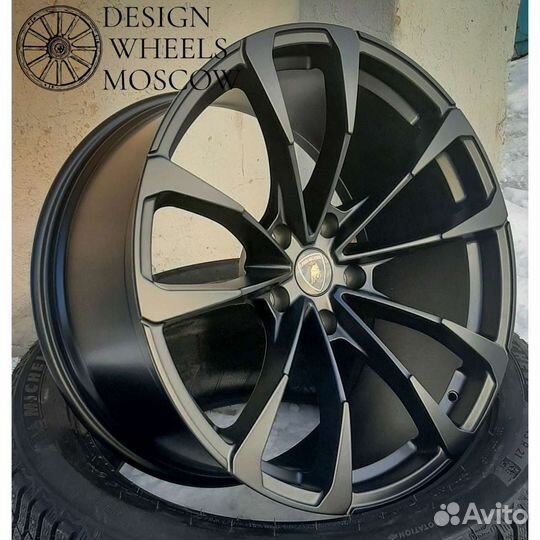 Кованые диски R22 Lamborghini Urus на заказ