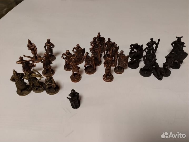 Бравые солдатики (Киндер)