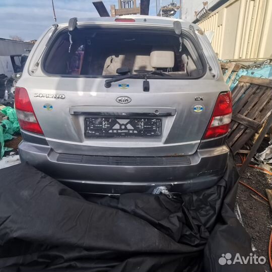 Разборка автомобиля Kia Sorento 2004 2.5 D4CB