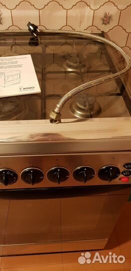 Плита газовая с газовой духовкой б/у,ardo