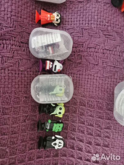 Хэллоуин чупа-чупс