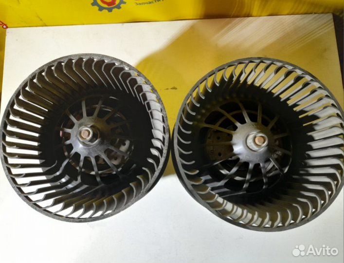 Вентилятор печки в сборе Ford Focus 2 хетчбэк 1.8