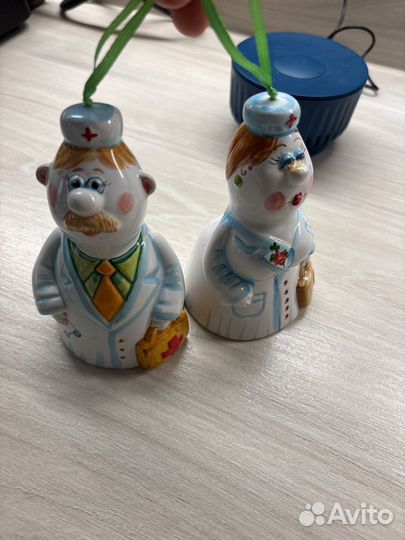 Фирурга колокольчик врач и медсестра