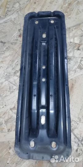 Кронштейн глушителя BMW E46