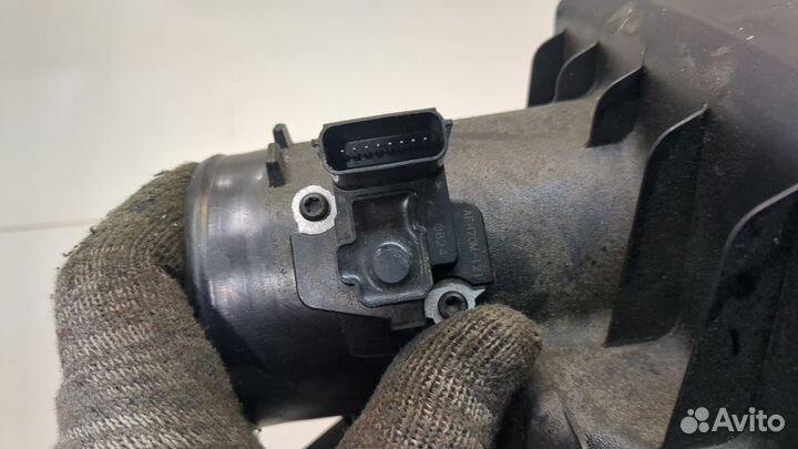 Корпус воздушного фильтра Chevrolet Traverse