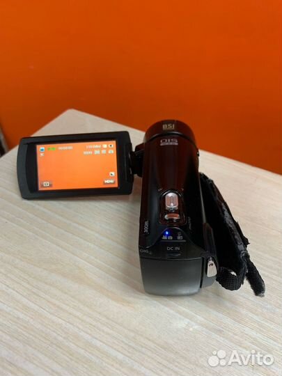 Видеокамера Samsung HMX-H320