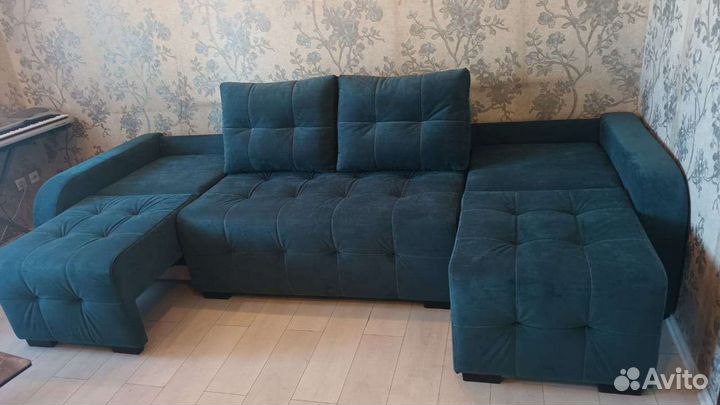 П образный диван