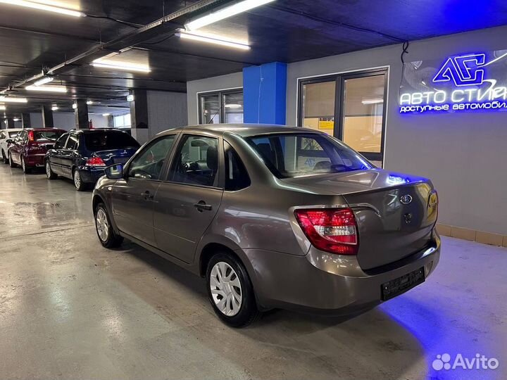 LADA Granta 1.6 МТ, 2018, 120 000 км