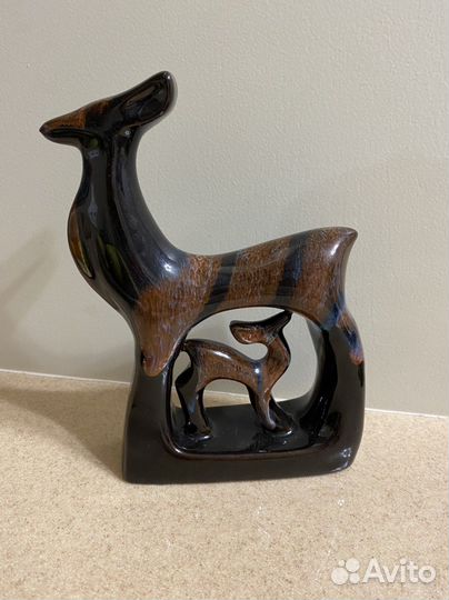 Керамическая статуэтка олень