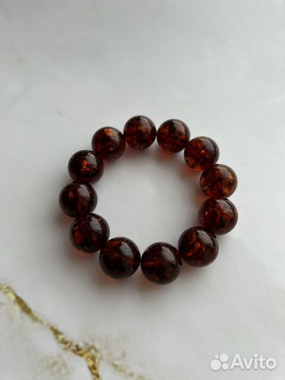 Браслет из янтаря