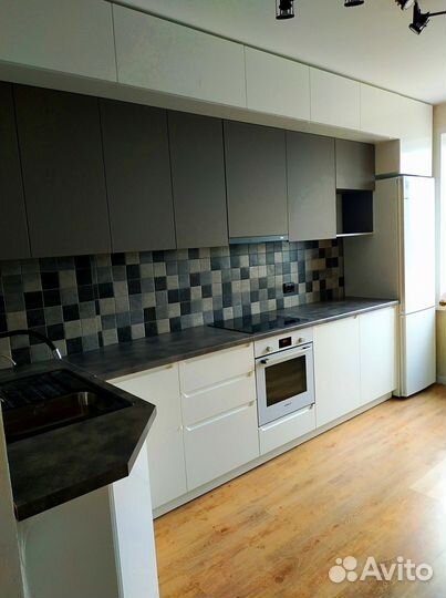 Кухонный гарнитур прямой