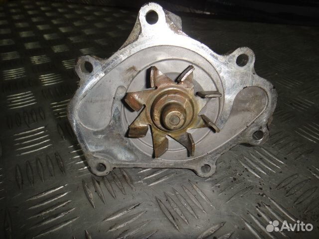 Насос водяной (помпа) Patrol (10) / QX56 (04-10) V