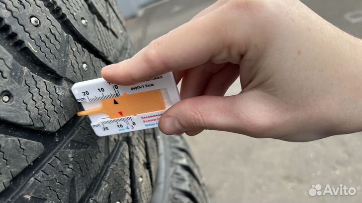 Bridgestone Ice Cruiser 7000 255/55 R18