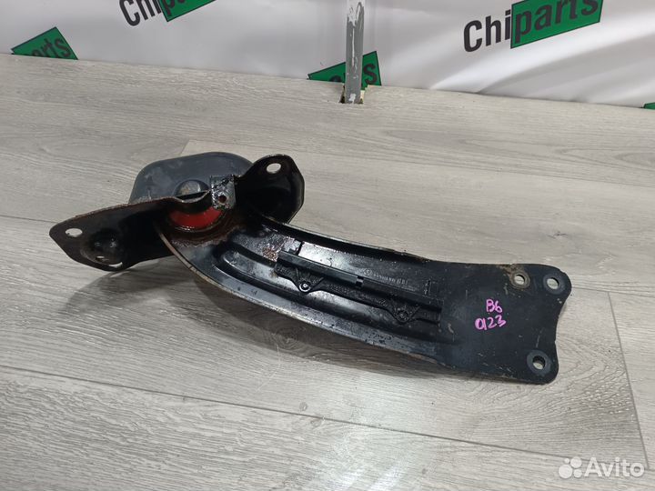 Задний правый рычаг для Volkswagen Passat B6