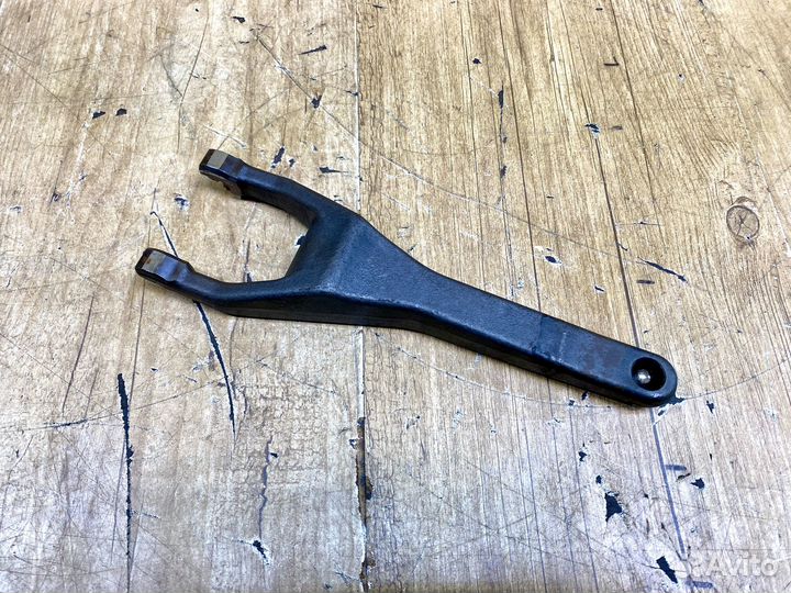 Вилка сцепления Nissan Navara D40 2004-2015г