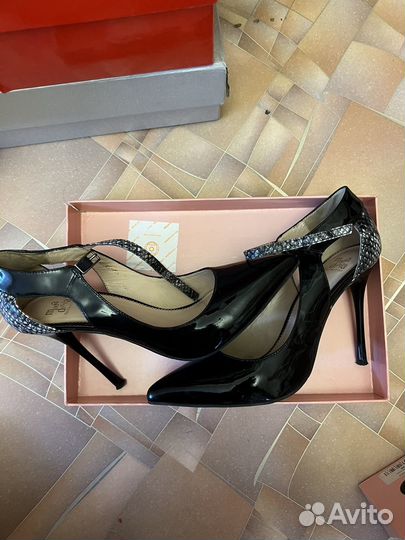 Туфли женские 37 размер