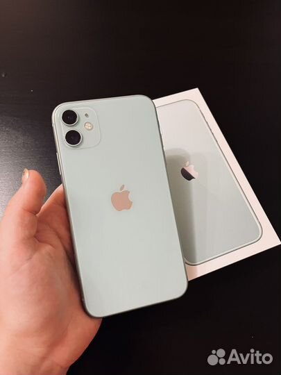 iPhone 11, 64 ГБ