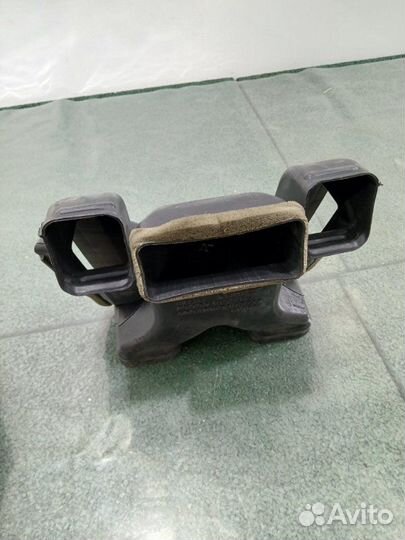 Воздуховод отопителя печки Infiniti Qx70 S51