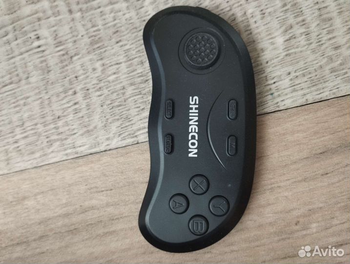 Комплект очки виртуальной реальности и пульт