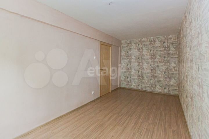 3-к. квартира, 56 м², 2/5 эт.