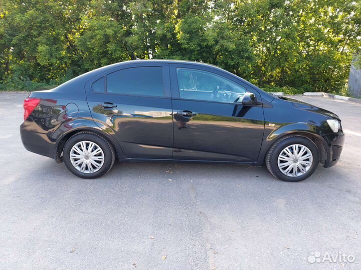 Chevrolet Aveo 1.6 МТ, 2012, 184 240 км