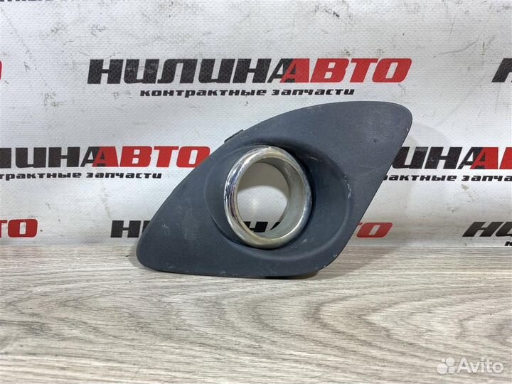 Решетка противотуманной фары левая Киа Сид 1