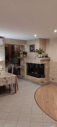 4-к. квартира, 153,6 м², 4/8 эт.