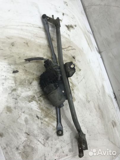 Моторчик стеклоочистителя передний Volkswagen Pass