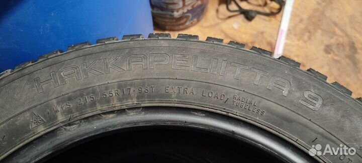 Nokian Tyres Hakkapeliitta 9 215/55 R17