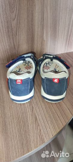 Сандалии детские для мальчиков 26