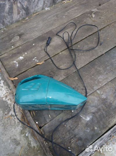 Автомобильный пылесос