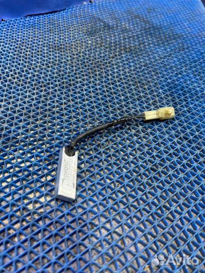 Датчик температуры воздуха в салоне Toyota