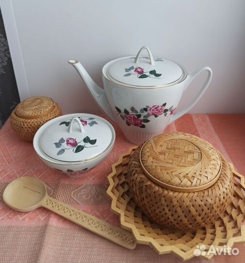 Фарфор Чехословакия. Посуда, шкатулки из дерева