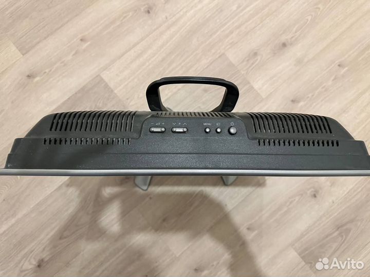 Телевизор Sharp LC-20D1RU