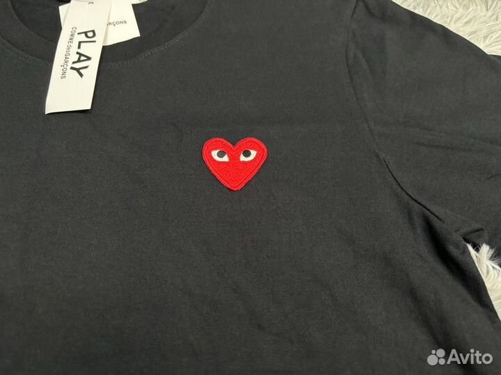 Футболка Comme Des Garcons Play