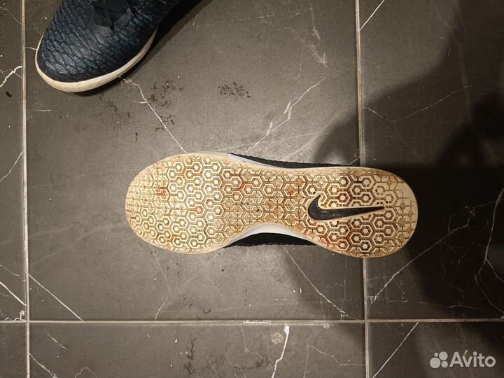 Бутсы Nike MagistaX (зал)