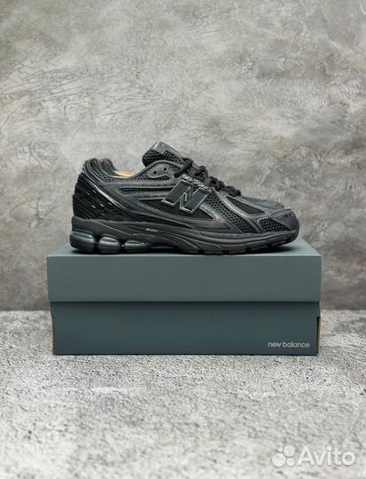 New Balance 1906R Protection Pack Black Leather