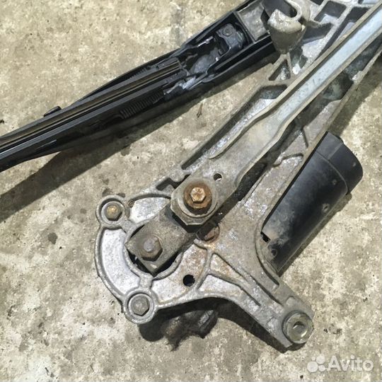 Стеклоочиститель Мерседес w210