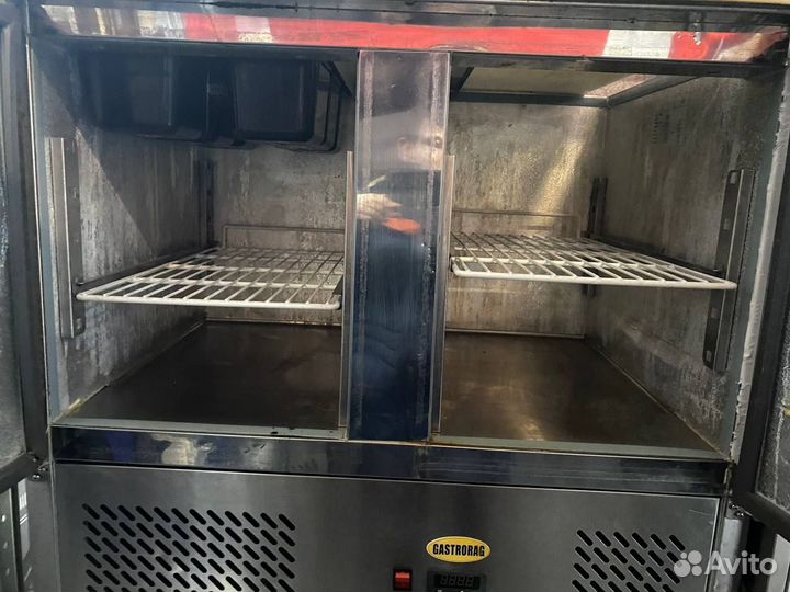Стол холодильный под гастроемкости