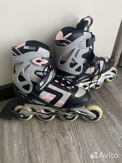 Роликовые коньки