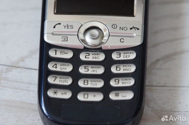 Sony Ericsson J200