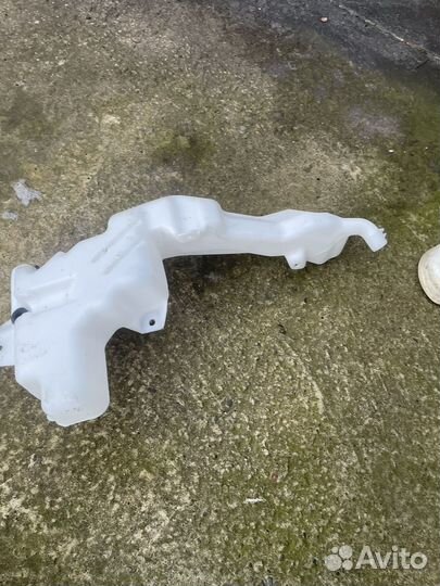 Бачок омывателя honda cr-v