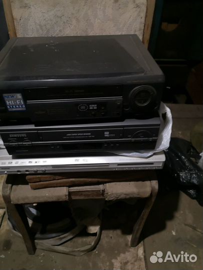 Видеомагнитофон