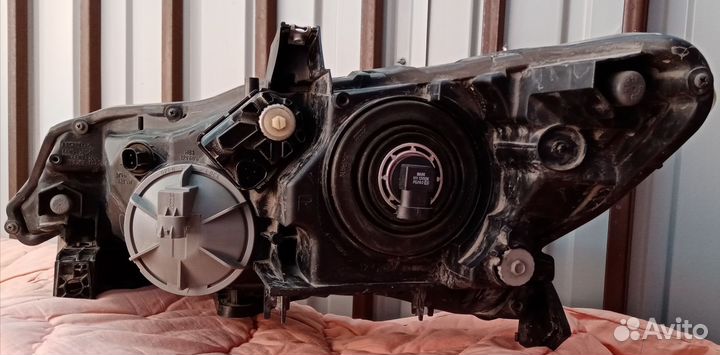 Фара honda insight