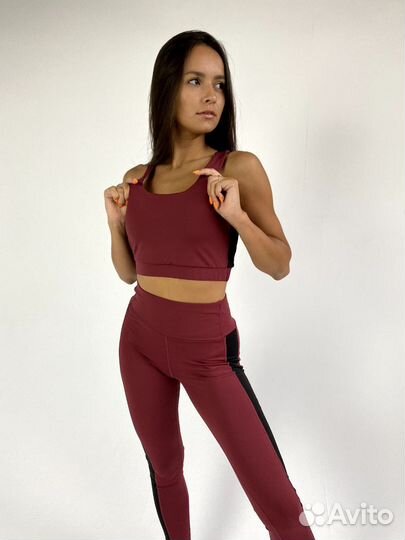 Костюм для йоги и фитнеса женский