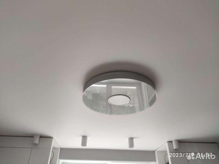 Светильник потолочный