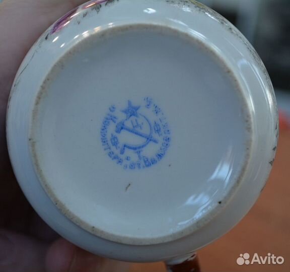 Фарфоровый молочник. (китайский сюжет)