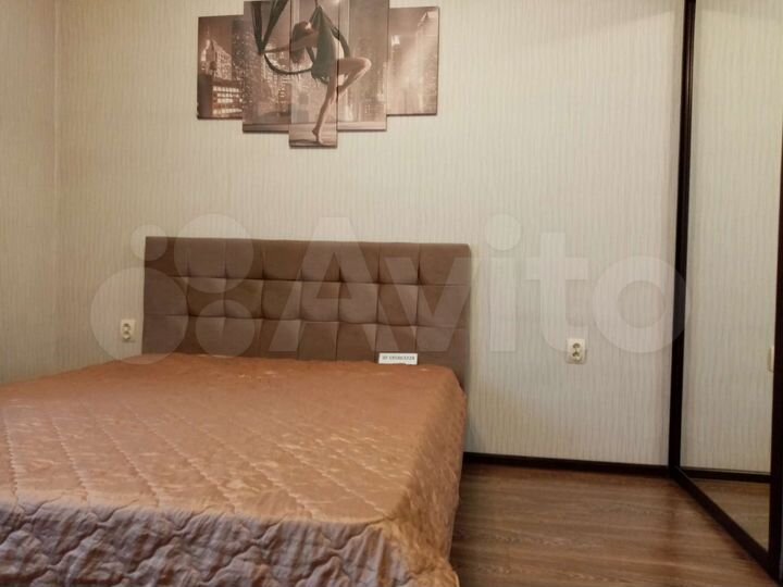 3-к. квартира, 84 м², 1/10 эт.